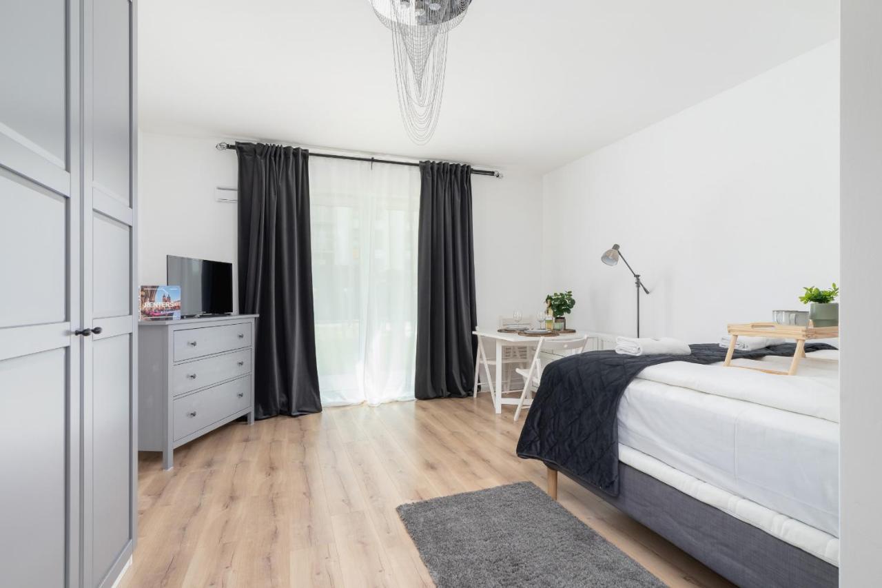Elegant Pet-Friendly Studio In Krakow By Noclegi Renters Ngoại thất bức ảnh